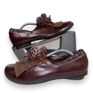 M by Morenatom Leather Pom Slip-on Loafers Brown Women's 7.5B